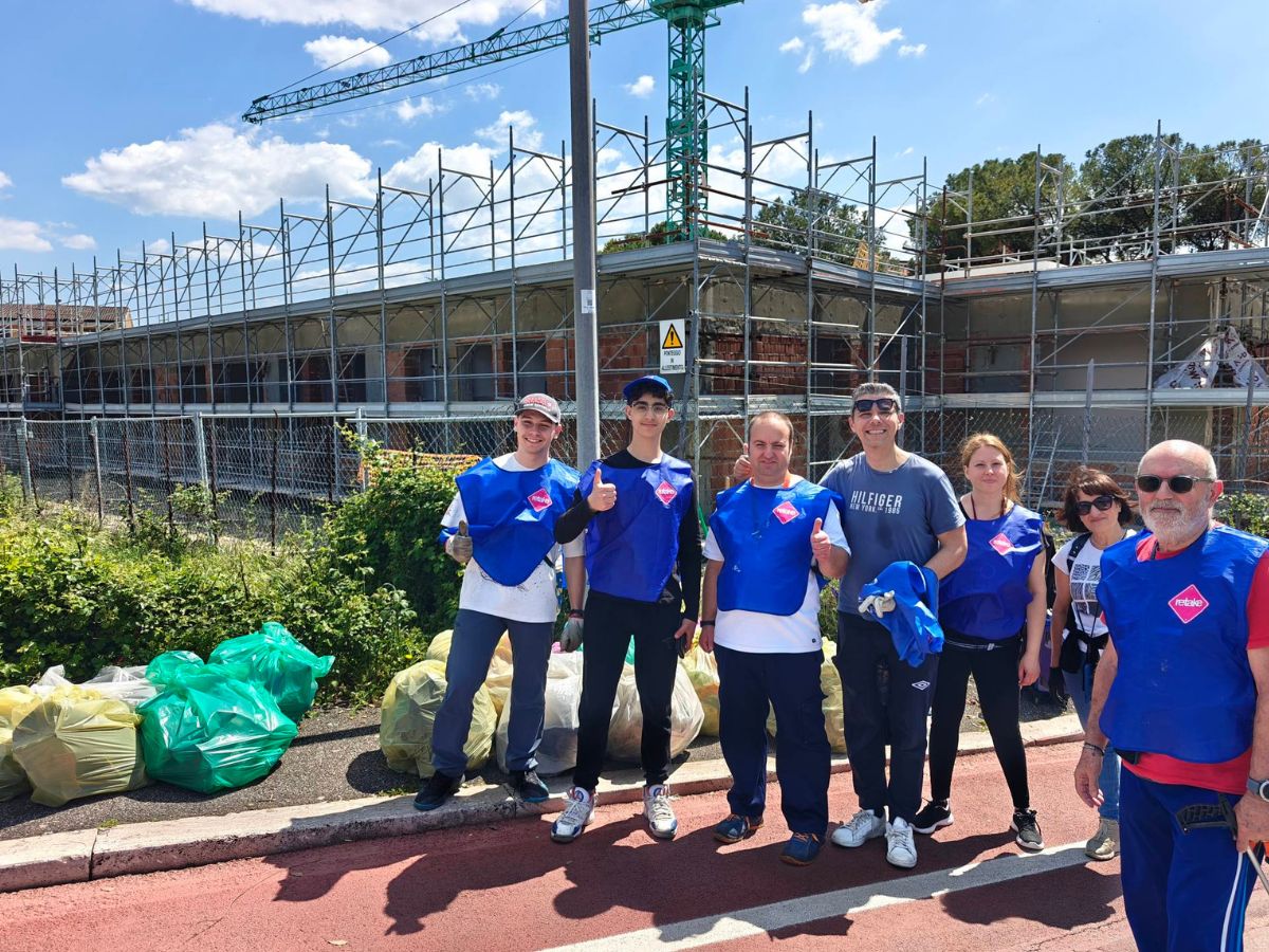 Volontari raccolgono 162 chili di rifiuti a Tivoli Terme